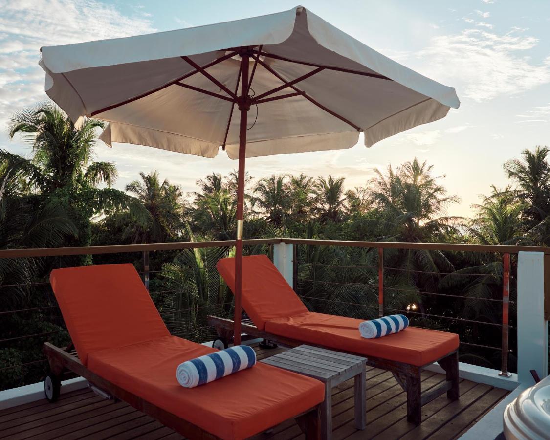 Bliss Dhigurah Hotel Дхигура Екстериор снимка